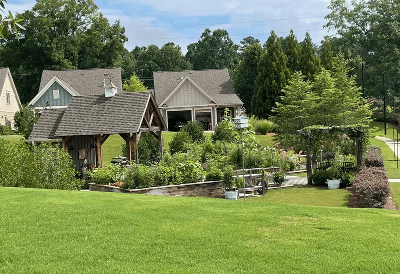 Sterling Estates of West Cobb - senior living in Marietta, Georgia - photo 6