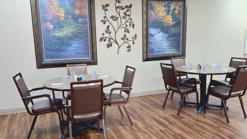 Strafford Rehabilitation & Health Care Center senior living community Strafford, Missouri