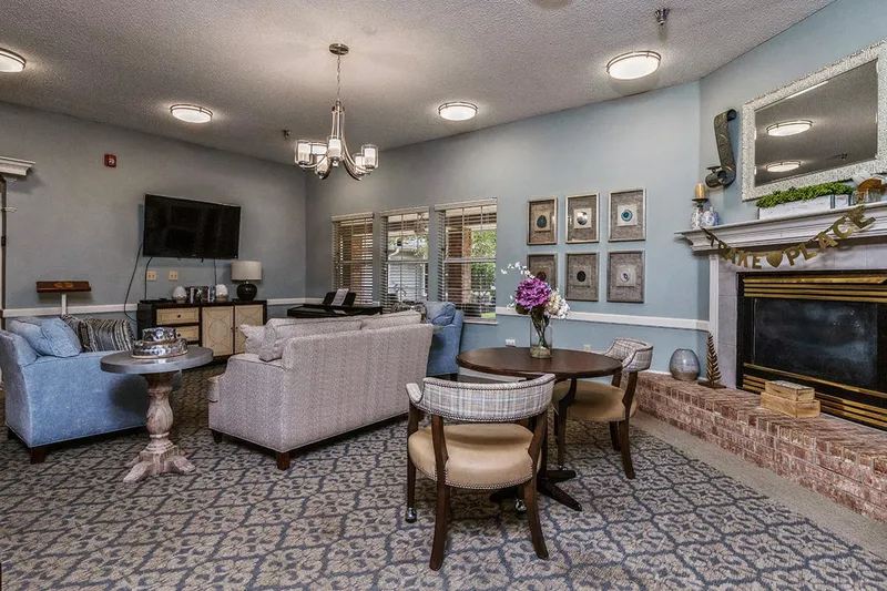 Strake Court photo 2