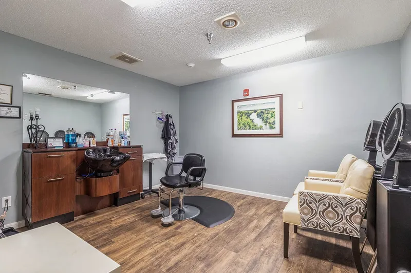 Strake Court photo 6