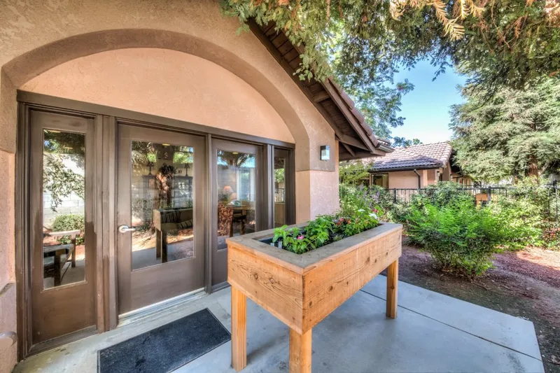 Summerfield of Fresno photo 4