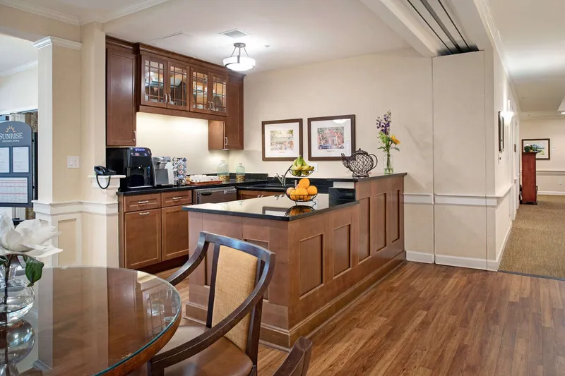 Sunrise of Fair Oaks photo 7