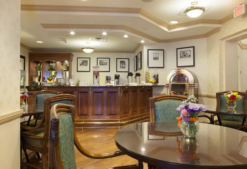 Sunrise of Louisville photo 4