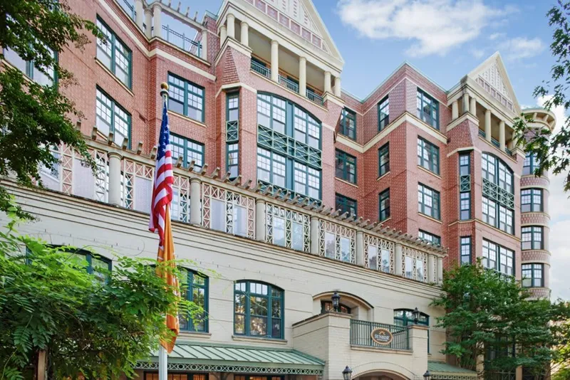 Sunrise on Connecticut Avenue - Assisted Living, Memory Care in Washington, District of Columbia