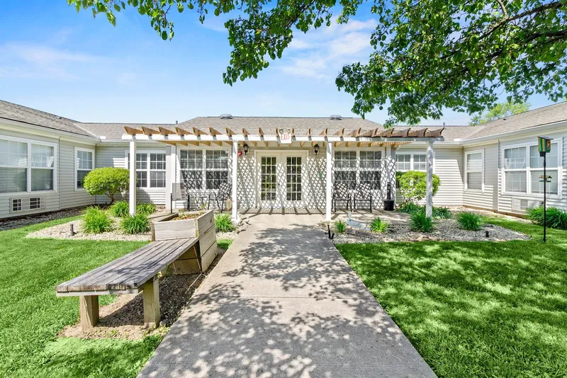 Taylor Place photo 3