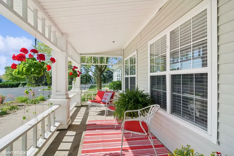 Taylor Place photo 7