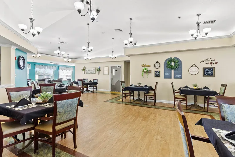 Taylor Place photo 9