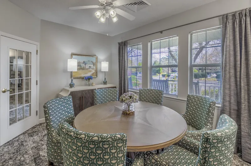 TerraBella Shelby photo 6