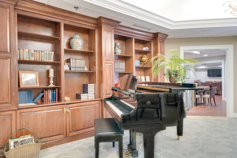 Terrabella Thornblade photo 3