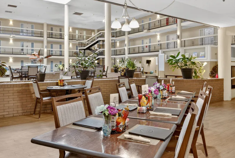 The Atrium of Belleville - senior living in Belleville, Illinois - photo 12