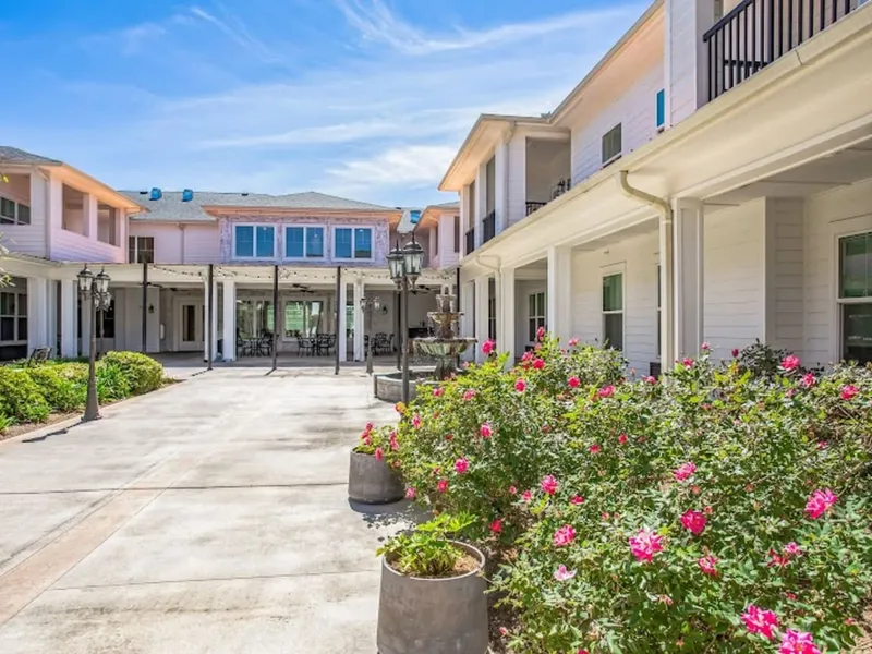 The Blake at Colonial Club photo 3