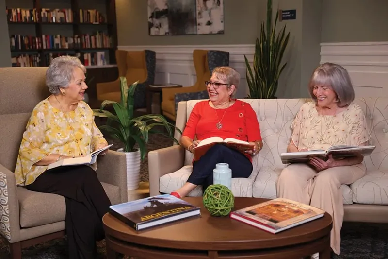 The Contemporary photo 3