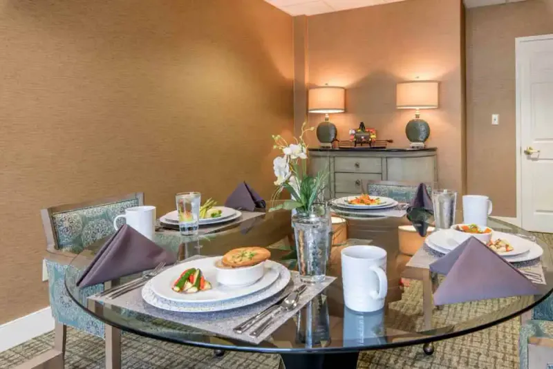 The Estates at Charlottesville Senior Living - senior living in Charlottesville, Virginia - photo 11