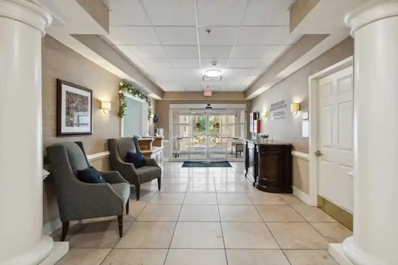 The Estates at Charlottesville Senior Living - senior living in Charlottesville, Virginia - photo 4