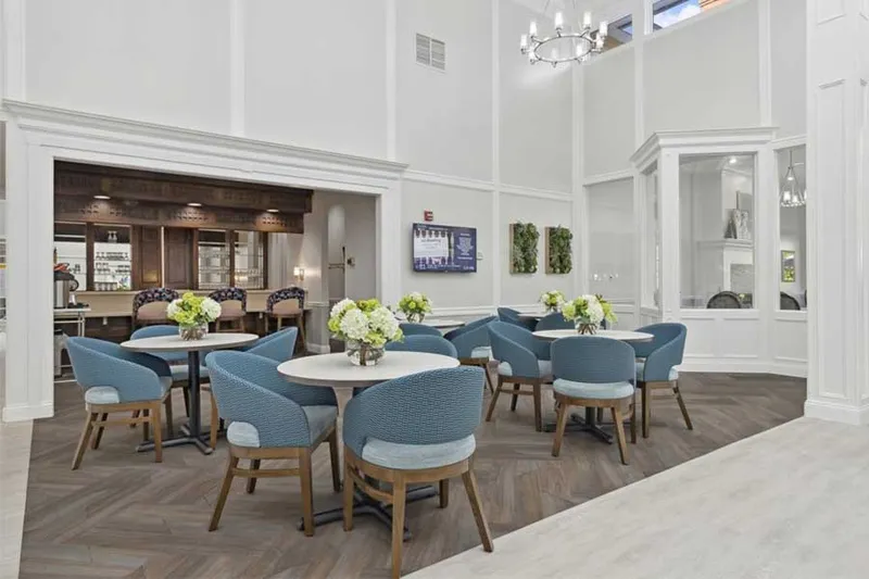 The Estates at Knightsbridge - senior living in Columbus, Ohio - photo 2