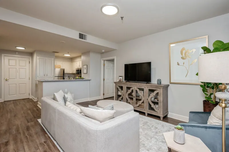 The Forum at Memorial Woods photo 3