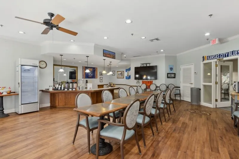 The Forum at Overland Park photo 4