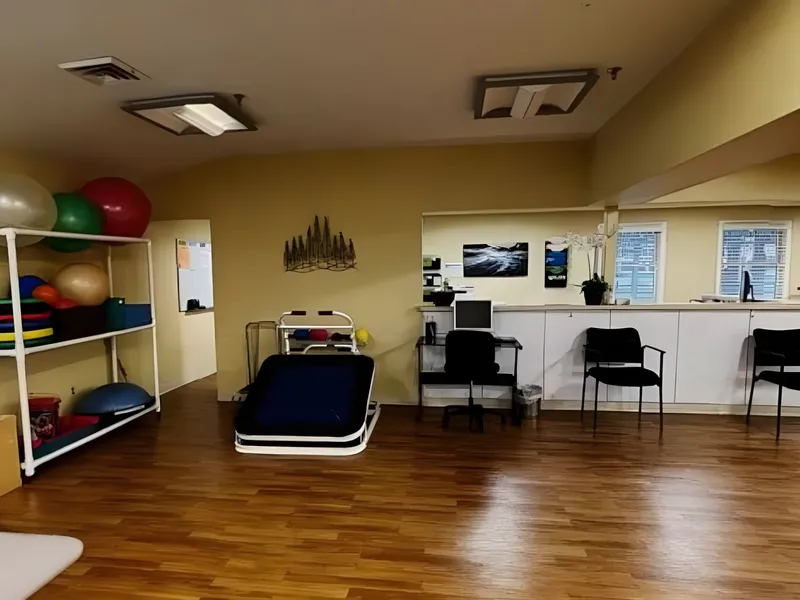 The Forum at the Crossing Senior Living photo 4