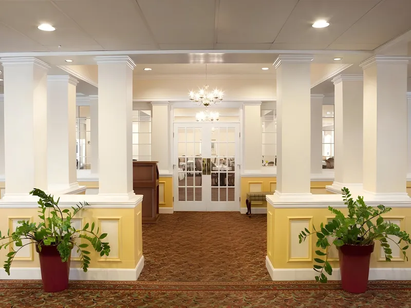 The Fountains at Greenbriar photo 6