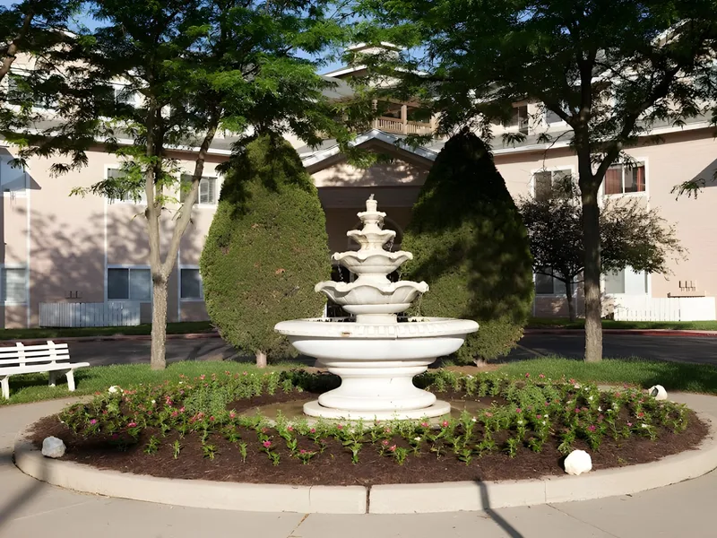 The Fountains at Greenbriar photo 8
