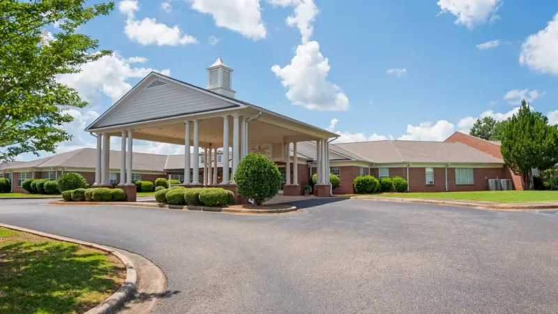 The Gables at Charlton Place - Assisted Living in Deatsville, Alabama