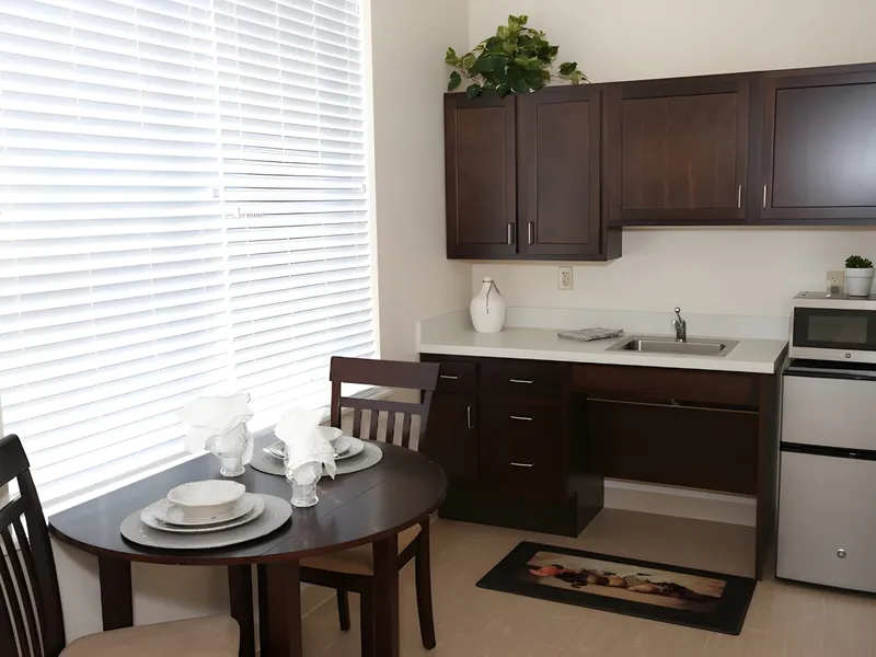 The Gardens at Park Pointe Senior Living photo 6