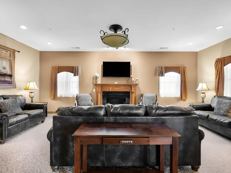 The Glenwood of Mahomet photo 3