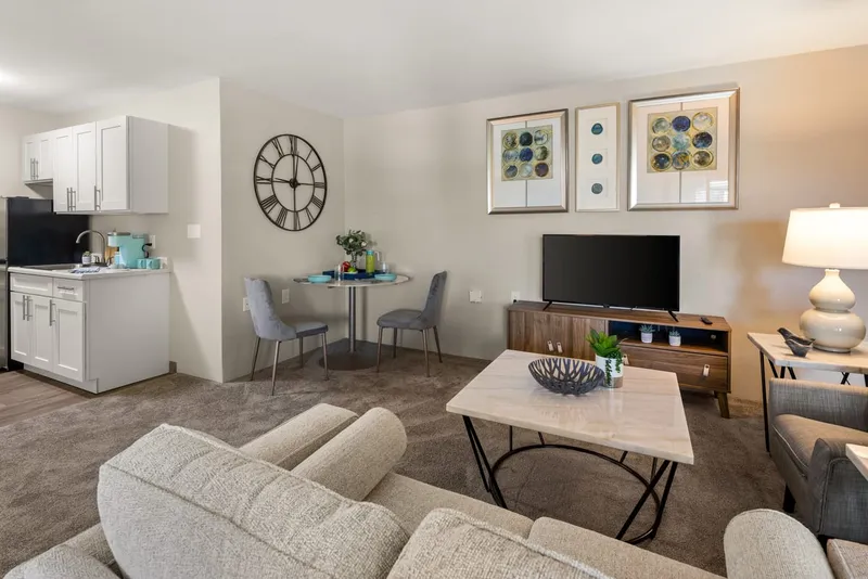 The Hampshire photo 5