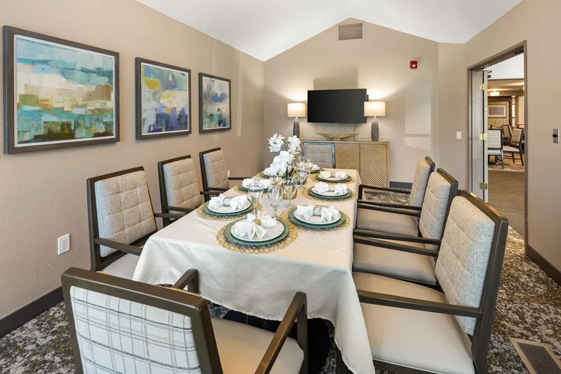 The Hampshire photo 6