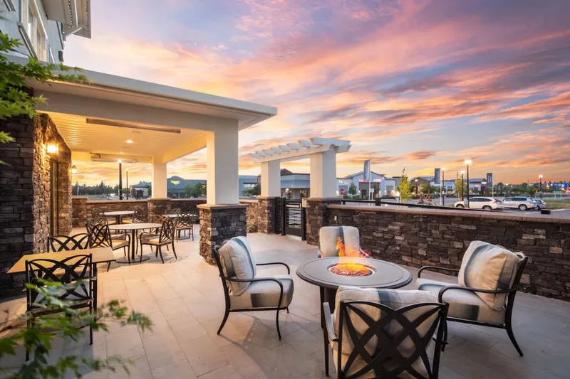 The Ivy at Blue Oaks photo 3