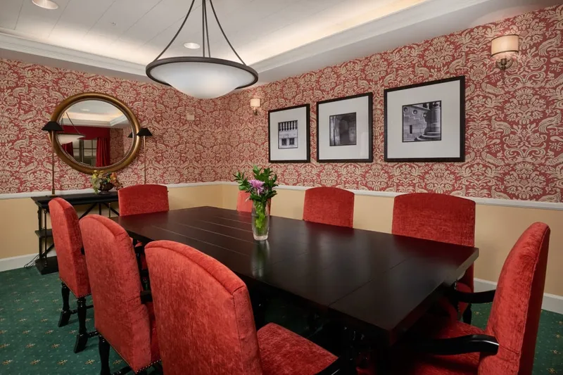 The Ivy at Golden Gate photo 5