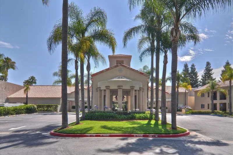 The Ivy at Wellington