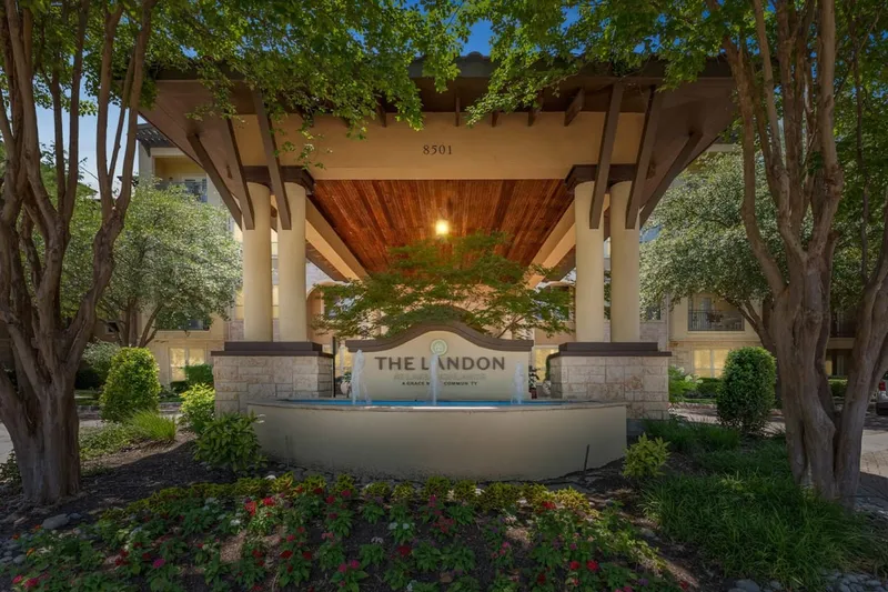 The Landon at Lake Highlands photo 4