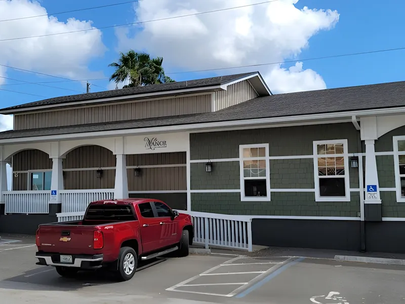 The Manor at Lake Jackson photo 7