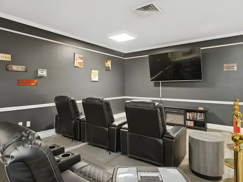 The Neighborhood at Sheffield photo 6