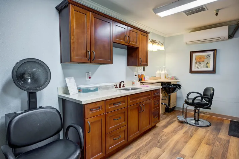 The Oaks at Inglewood photo 8