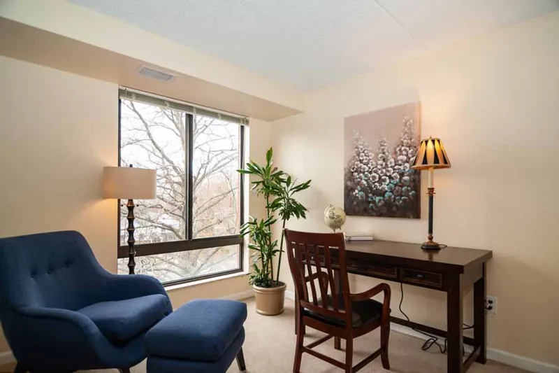 The Pointe at Teaneck Senior Living - senior living in Teaneck, New Jersey - photo 4