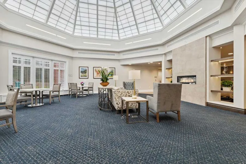 The Pointe at Teaneck Senior Living - senior living in Teaneck, New Jersey - photo 9