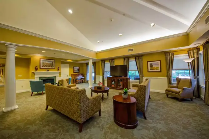 The Pointe Lodge and Place - senior living in Newark, Delaware - photo 4