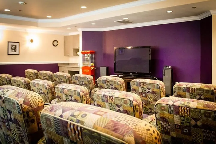 The Stratford at Beyer Park photo 7