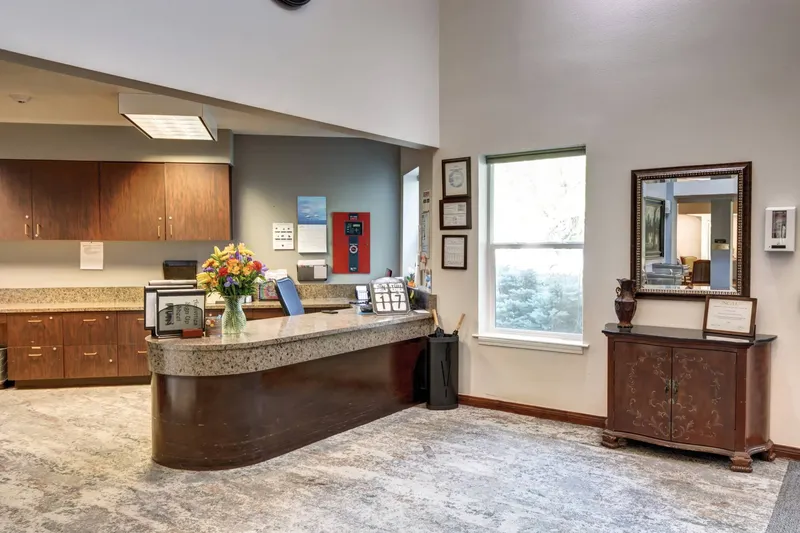 The Suites Assisted Living and Memory Care - senior living in Grants Pass, Oregon - photo 10