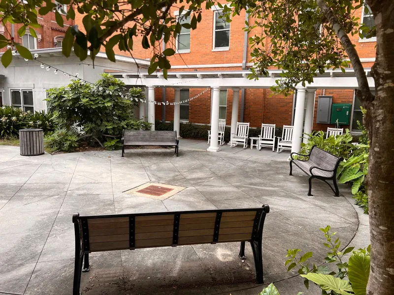 The Suites at Algiers Point