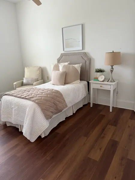 The Suites at Algiers Point photo 4