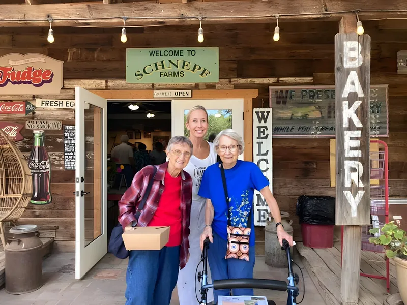 The Summit at Sunland Springs photo 8