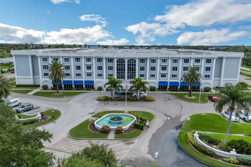 The Summit of Fort Myers