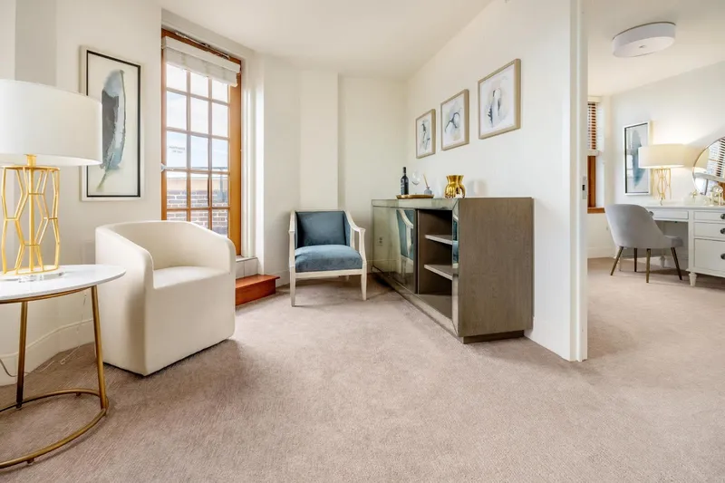 The Watermark at Brooklyn Heights photo 8