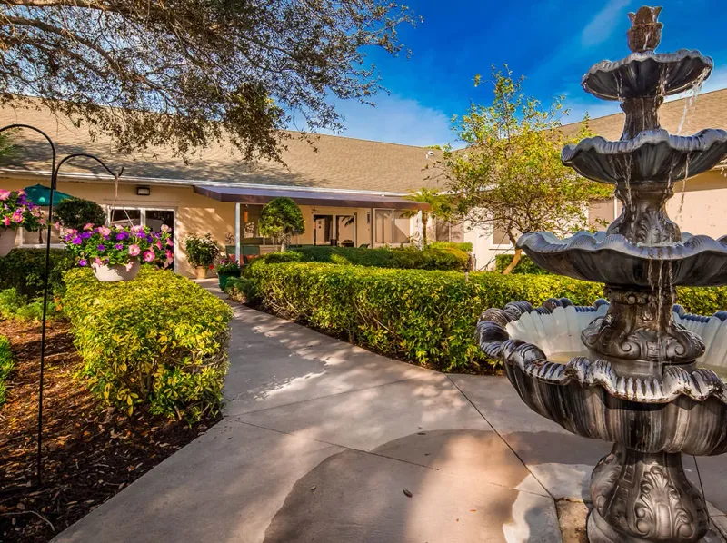 The Windsor of Bradenton - senior living in Bradenton, Florida - photo 4