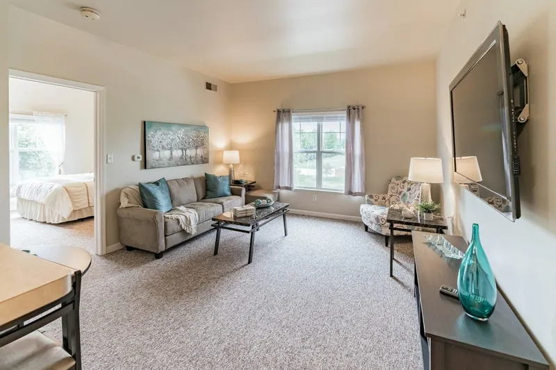 Town Village Sterling Heights photo 6