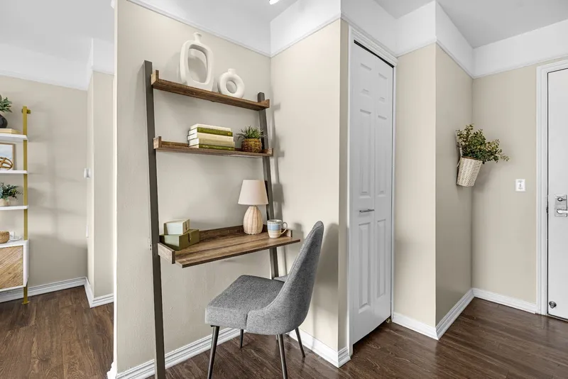 Waltonwood Carriage Park photo 8