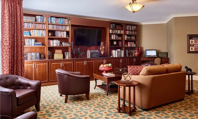 Waltonwood Cotswold photo 6